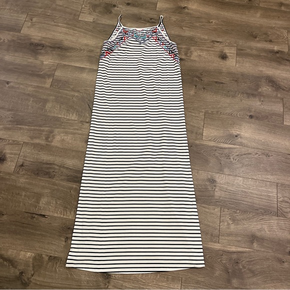 THML Maxi Dress Size Large Striped Aztec Casual Sleeveless - Picture 1 of 5